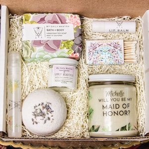 Bridesmaid Proposal Box | Maid of Honor Proposal |Bridesmaid Gift | Bridesmaid Gift | Bridal Shower | Bridesmaid Spa Box | Personalized