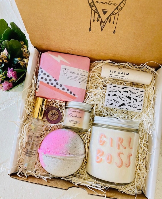 Girl hotsell boss presents