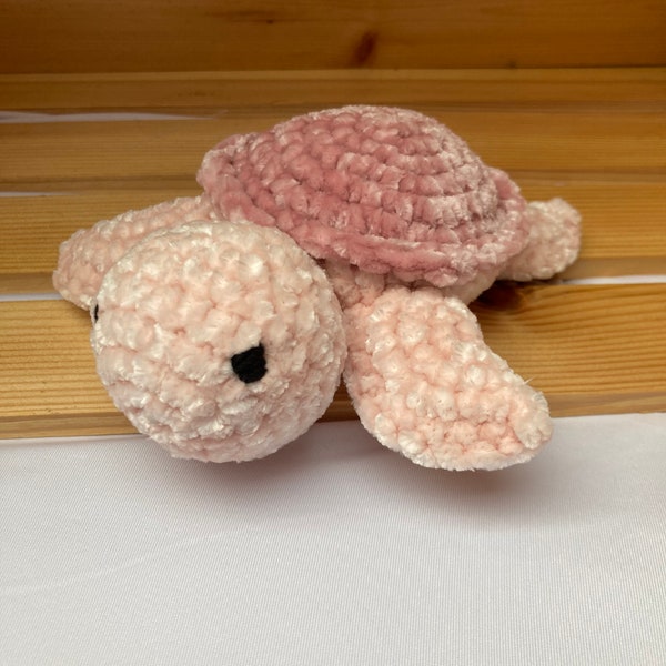 Small Turtle plushy | crochet turtle, sea animal, amigurumi, stuffed sea animals