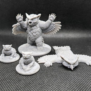 Owlbear, Cubs & Rug - *d20 Miniatures*