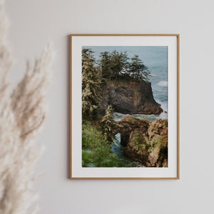 This listing is a set of 6 Downloadable Mountain photo prints. The mountain prints have hues of green and blue in the mountains, trees, waterfalls and ocean. It is perfect for wall art in rustic living rooms, bedrooms, and dining rooms.
