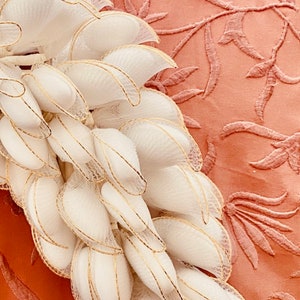 Sofreh aghd jordan almond  cluster
