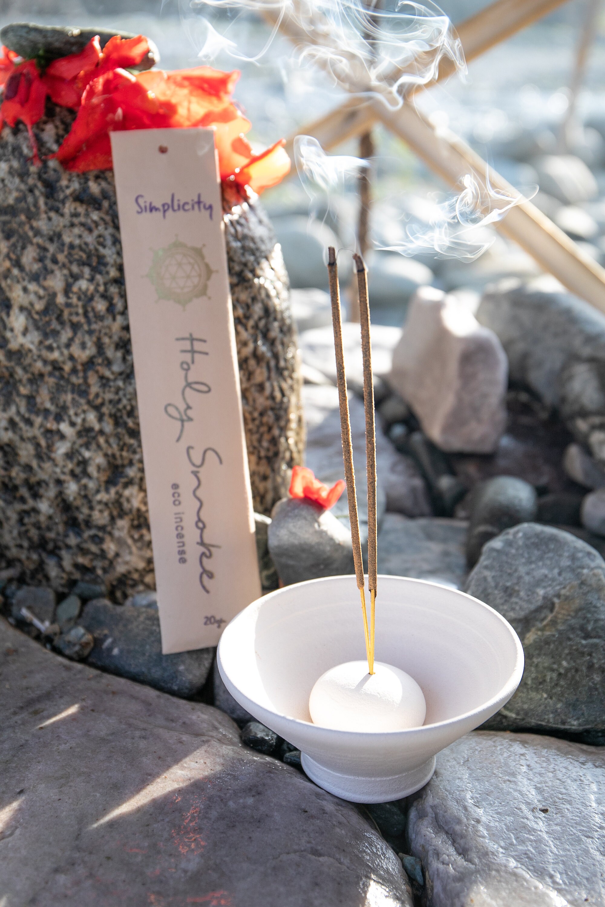 1 X SIMPLICITY Holy Smoke Eco Incense Packet Natural Incense Non Toxic