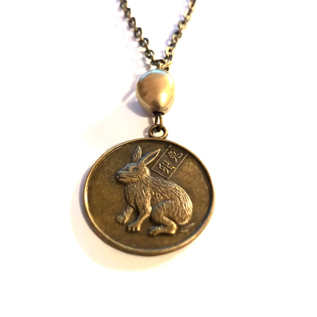 Tu Chinese Rabbit Year of the RABBIT - 兔, Tù - Chinese Zodiac - PEARL & HARE Necklace ...