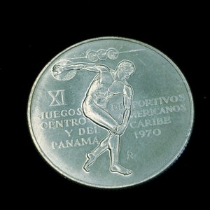 1970 PANAMA Central American Games Greek Disc Thrower 925  Silver 5 Balboas Coin KM28