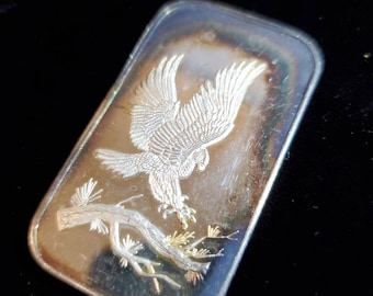 1984 Lingot d'argent Towne Eagle Silver Art ST-16V3 Arc-en-ciel sombre sur les bords - lot n° 1250 reg 95