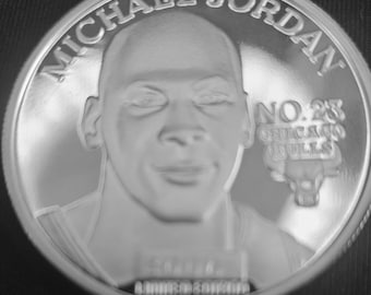 1996 Upper Deck Auth Michael Jordan MVP 1 Troy OZ Silver coin #3006/5000 Bulls - Includes premium capsule  Regular 110
