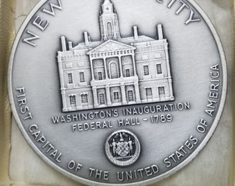 New York city - 1st Capital city-   Medallic Art Co. Silver 999 medal. 134 Grams! 4.30+ ounces Regular 399