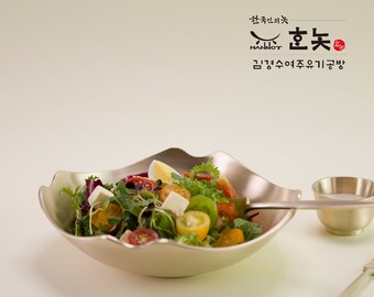Hannot Original / Square Flower Salad Bowl 210mm / Bangjja Yugi / Artisan Kyung-Su Kim / Handmade