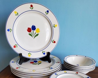 Vintage Tulip Tyme Dinnerware Set