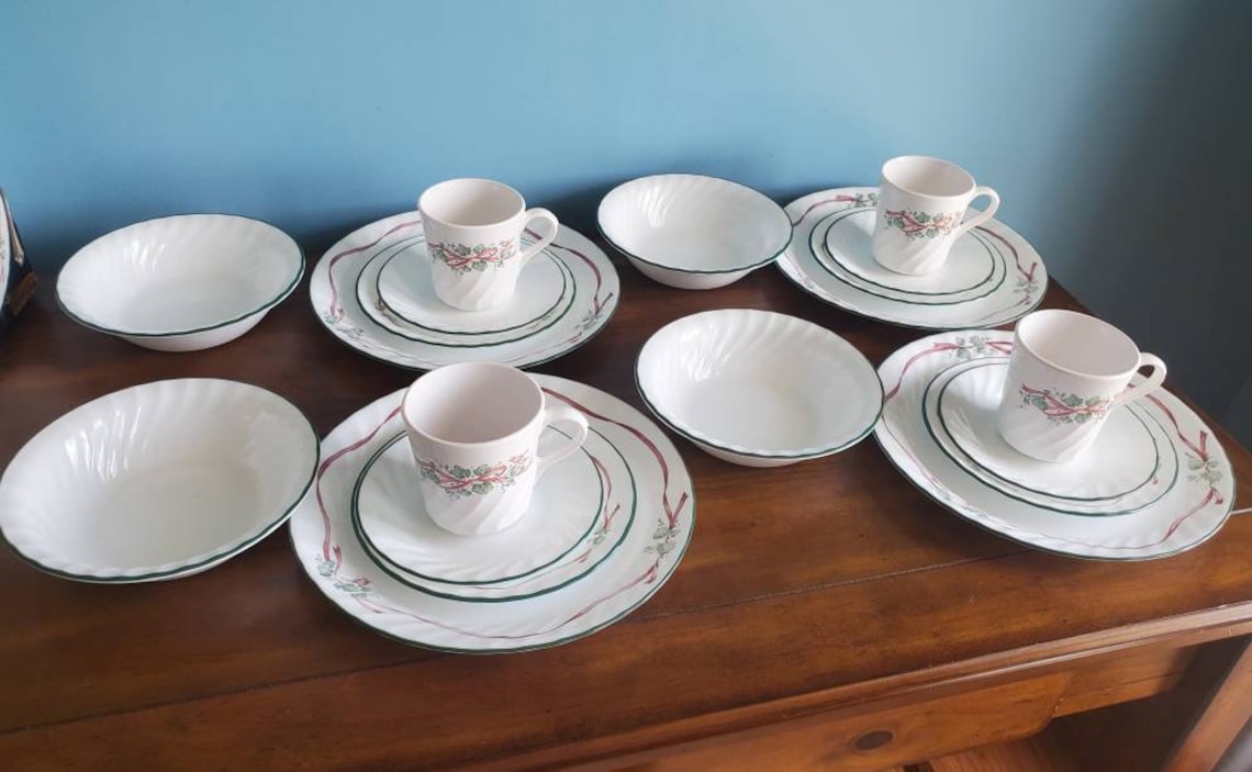 Corelle Callaway Holiday Dinnerware Set in Box Etsy