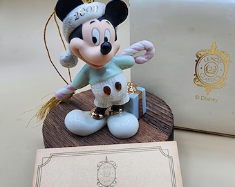 Vintage Lenox Mickey's Holiday Surprise Christmas Ornament 2003 Disney