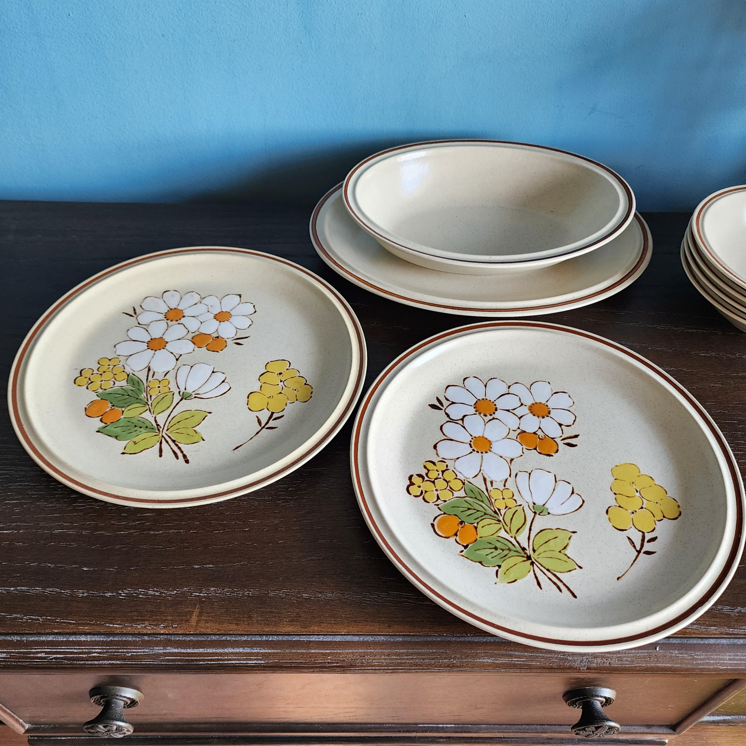 Springtime Dinnerware Vintage Summertime Springtime Floral Expressions Stoneware Dinnerware ...
