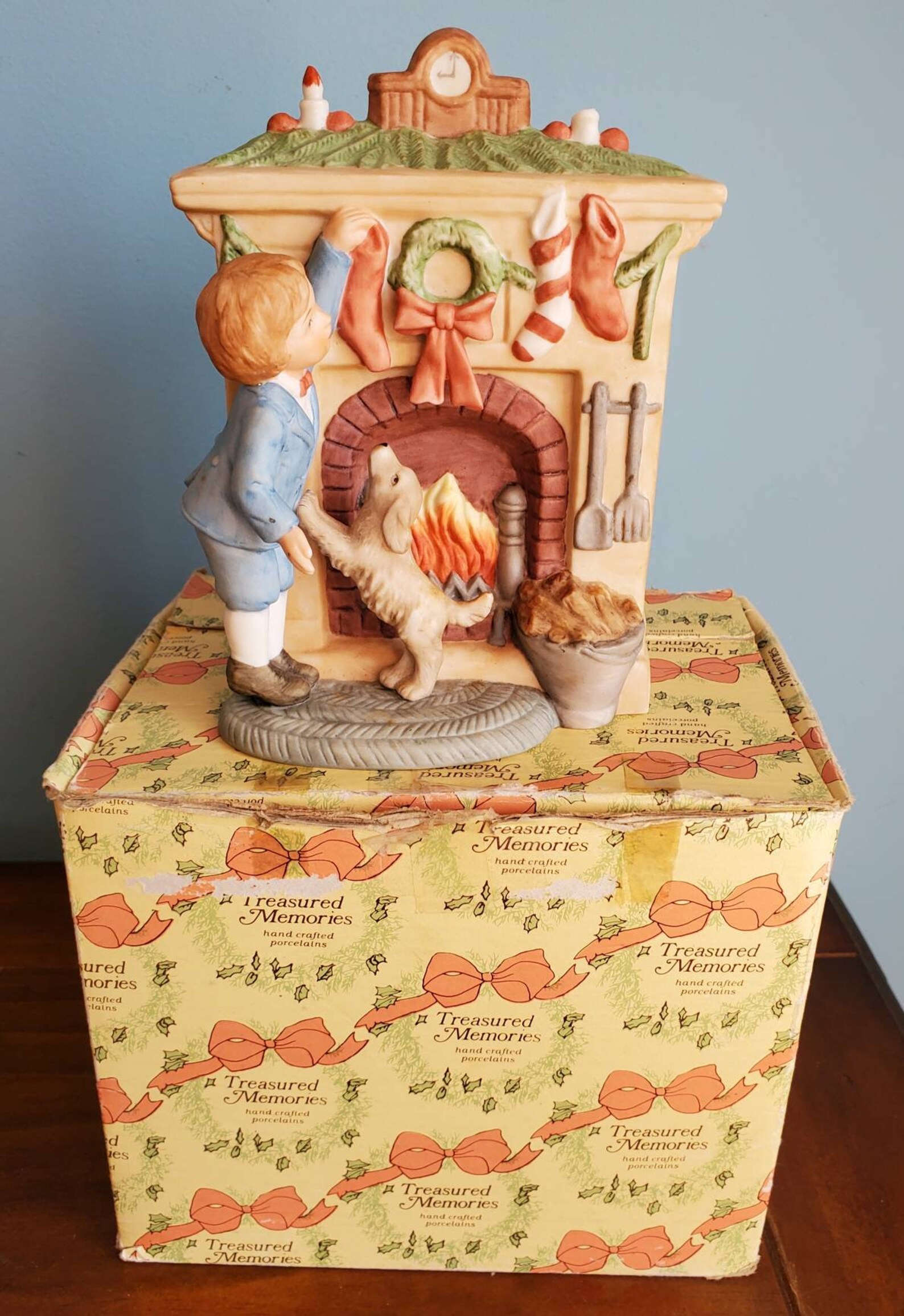 Vintage Enesco Christmas Music Box with Box Etsy