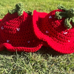 Crochet Strawberry Bucket Hat
