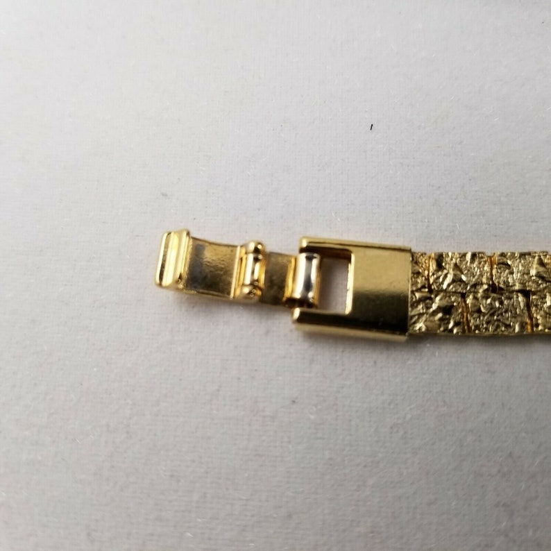 Vintage Premier Jewelry Necklace Bracelet Set Gold Tone Textured