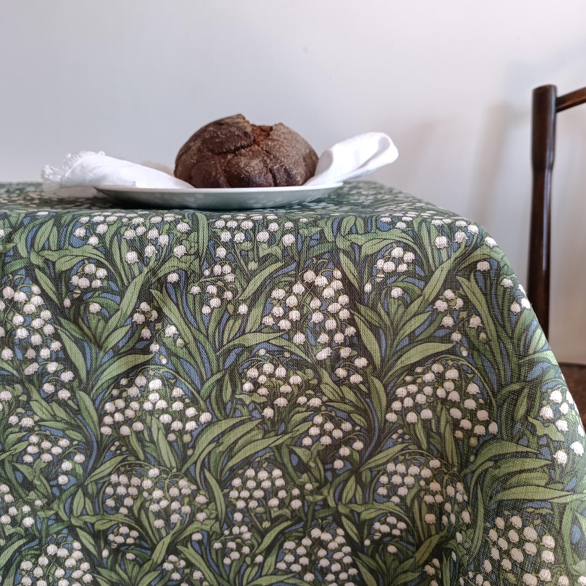 Linen Tablecloth with Lily of the Valley Print – Green Floral Table Cover, 100% Natural Linen, Elegant Botanical Decor for Dining Table