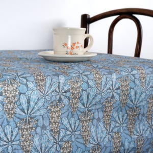 Mantel de lino con estampado azul: regalo familiar, 100 % lino natural, decoración bohemia para la mesa del comedor.