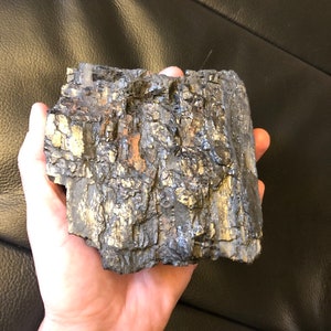 Precious shungite (shungite) from Spain, 100 g (0.15 euros/g) or 900 g (0.09 euros/g)