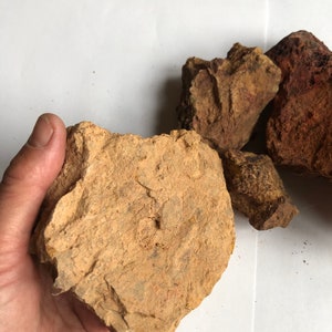 Bauxit Kroatien 0,9 kg, rå aluminiummalm, mineralprov för samlare och dekoration, natursten