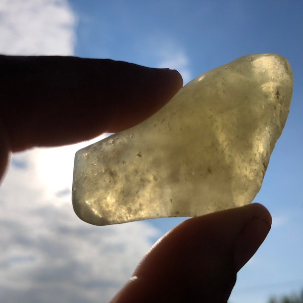 Libyan desert glass, 3.65 - 32.55 g Libya, impact glass, tektite