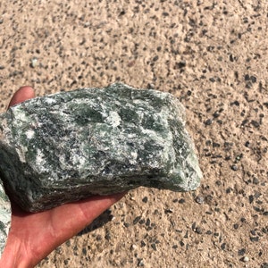 Aventurin grün, 0,9 kg, Tanzania, Naturstein, Edelstein, Schmuckstein, Mineralien Großhandel Bild 8