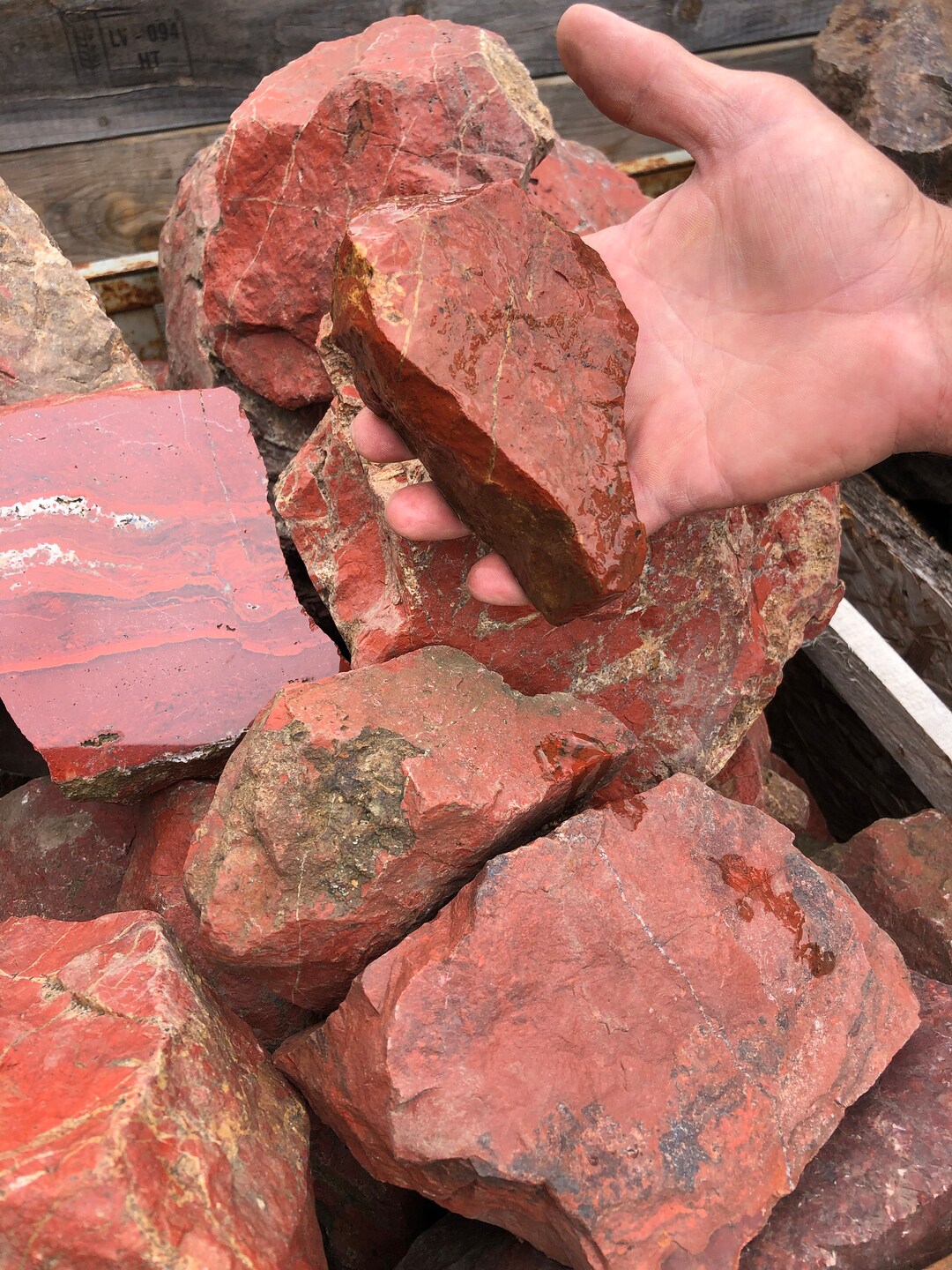 Jasper Red, 0.9kg, Czech Republic, Agate, Raw Stone, Water Stone