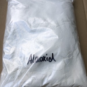 Aluminium oxide extra fine (2 - 5 micron), 1 kg, grinding powder, corundum, alumina
