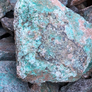 Chrysocoll 0.9 kg (11.06 Euro/kg) rare, colorful unique pieces from Namibia