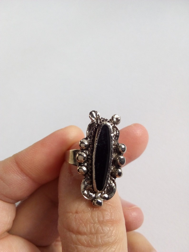 Vintage silver woman ring old silver ring 1980s ring silver and black ring vintage gothic ring gift for her