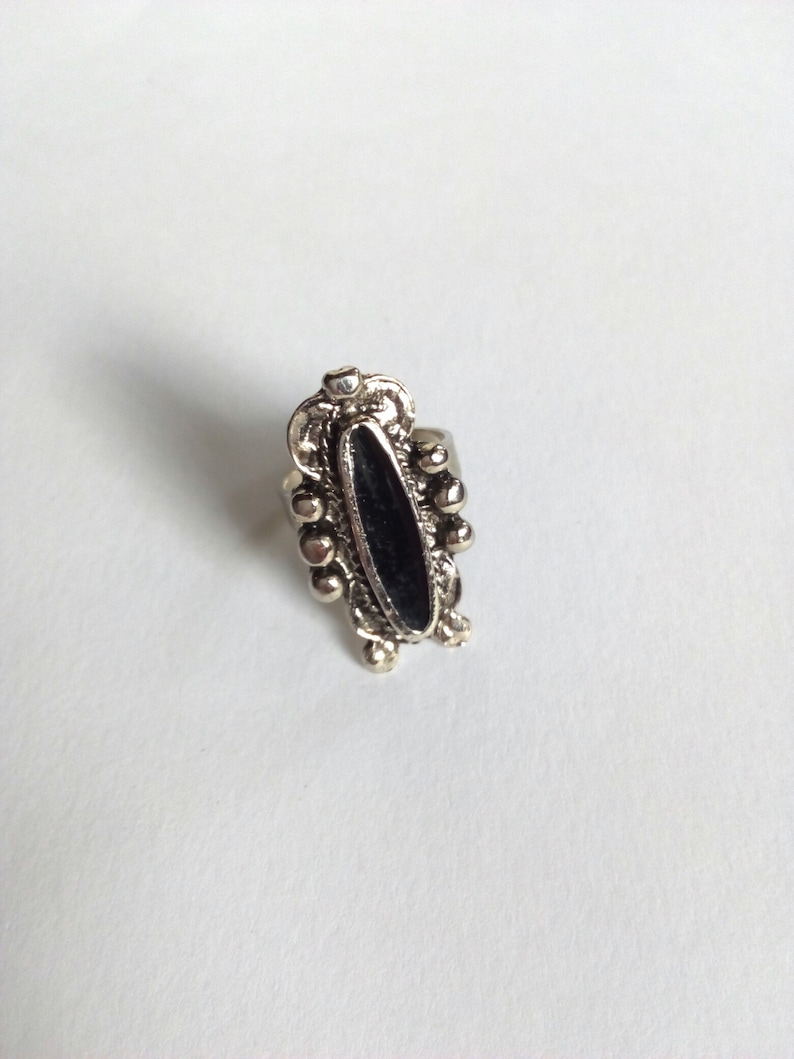 Vintage silver woman ring old silver ring 1980s ring silver and black ring vintage gothic ring gift for her