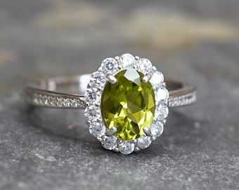 Natural Peridot 925 Sterling Silver Halo Ring Gift Boxed