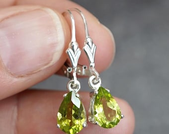 Natural Peridot Pear 9x6mm 925 Sterling Silver Lever Back Drop Earrings