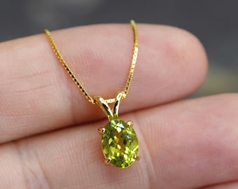 Natural Peridot Oval Gold Vermeil Pendant Necklace Gift Boxed