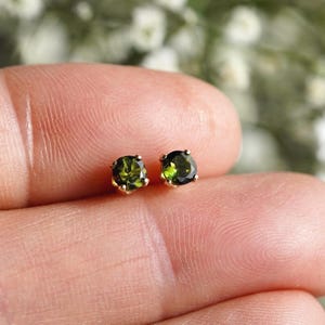 Natural Green Tourmaline Gold Fill 4mm Round Stud Earrings Gift Boxed