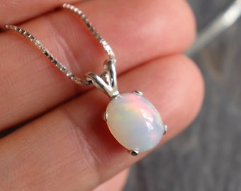 Natural Ethiopian Welo Opal 8 x 10mm 925 Sterling Silver Pendant Necklace Gift Boxed