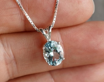 Natural Aquamarine Oval 925 Sterling Silver Pendant Necklace Gemstone Jewellery Gift Boxed