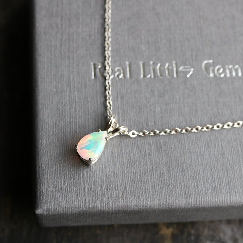 Opale D'Éthiopie Wello Taillée Cabochon 1.50 Carats - Neuf Sans Emballage, Multicolore - Cadeau Noël