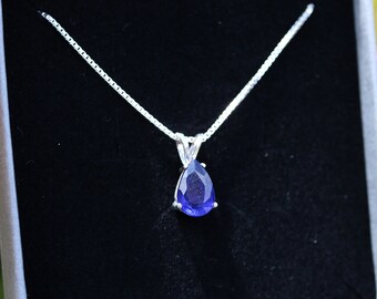 Natural Blue Sapphire 925 Sterling Silver Pendant Necklace Gift Boxed Pear Sapphire Necklace
