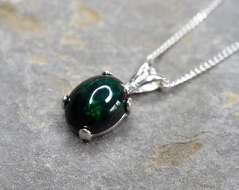 Natural Black Ethiopian Opal 9 x 7mm Oval 925 Sterling Silver Pendant Necklace Gift Boxed