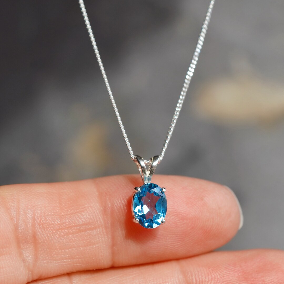 Natural Swiss Blue Topaz 8x6mm Oval 925 Sterling Silver Pendant ...