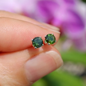 Natural Green Tourmaline 925 Sterling Silver 4mm Round Stud Earrings Gift Boxed