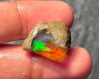 Opal Oil Rough Fire Opal Raw Loose Gemstone Rough 17.4 Cts, Opal Uncut Unpolished Raw Welo Opal Oil Rough Crystal 21x17x13 MM