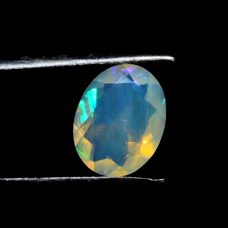 Ethiopian Opal Faceted Faceted loose gemstone welo fire Opal 7.5x10x4 Natural Ethiopian Opal Cut Ethiopian White Opal