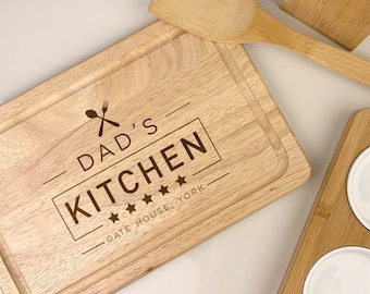 Dads Personalised Wooden Cutting Board, Fathers Day Gift, Chopping / Cheeseboard, Dad's 5 Star Kitchen, Town & County, Birthday Gift for Dad