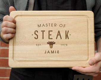 Personalisiertes Steak-Schneidebrett, Meister der Steak-Holz-Schneidebrett, Grillgeschenk für Ihn, individuell graviertes Fleischbrett, Grillmeister Geschenk