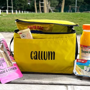 Personalised Kids Lunch Bag with Custom Name Insulated Back To School Lunch Box Children&#39;s Cooler Bag with Shoulder Strap Toddler Lunch Box