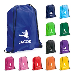 Sac à cordon d'arts martiaux personnalisé pour enfants Retour à l'école Pose personnalisée et nom Sac de sport Sac à dos Sac de sport de karaté Sac en kit PE pour enfants