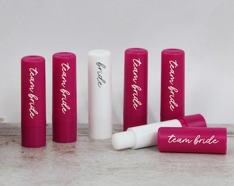 Bálsamo labial para novias, despedida de soltera con temática rosa y blanca, regalos para despedidas de soltera, accesorios para damas de honor, relleno para bolsas de regalo para novias, bálsamo labial para novias.