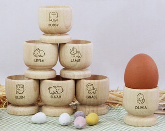 Personalised Egg Cup, Engraved Wooden Egg Cup, Easter Gift for Kids, Dippy Egg Holder with 10 Icon Choices, Squirrel, Tractor, Chicken, Frog